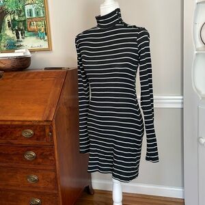 Urban outfitters black and white striped dress women’s small